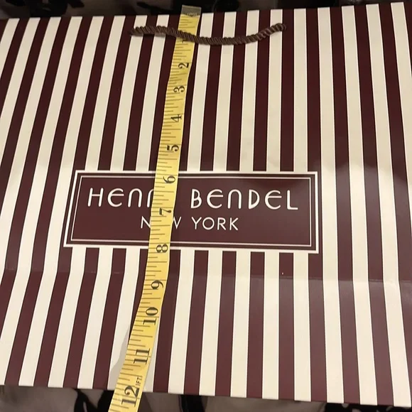 Henri Bendel | Shopping Bag | EUC | 16” x 12” x 5.5” - Picture 8 of 9